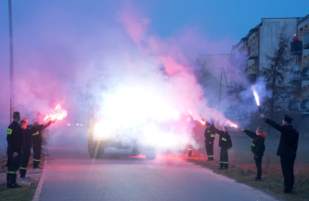 Uroczyste przekazanie wozu bojowego dla OSP Czarna Dąbrówka